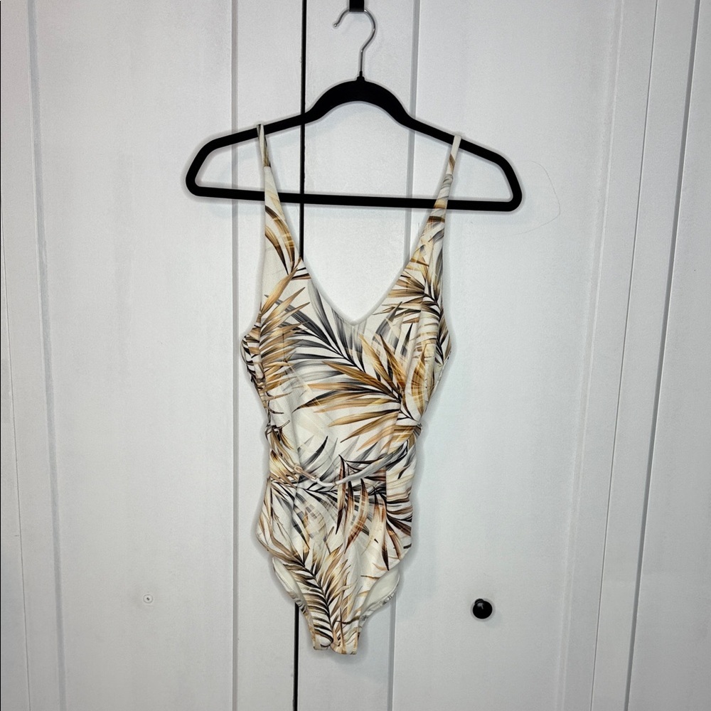 Every day Sunday  Palm Print Women's One Piece Swimsuit 18in PTp